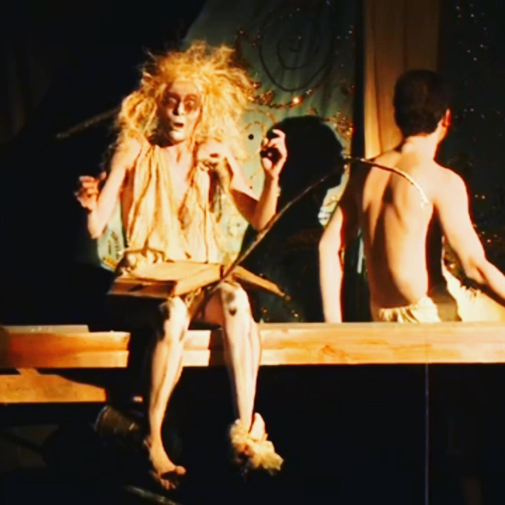 Lola Amores en el teatro